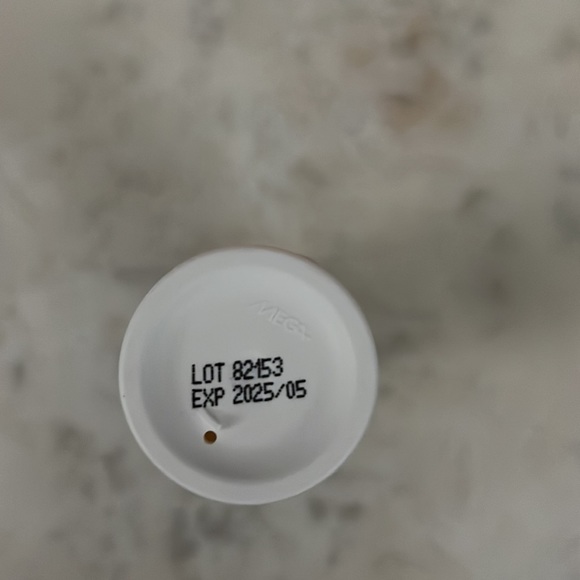 5 for $50 bundle EltaMD UV Sunscreen SPF 46 EXP 5/2025 - Picture 9 of 10